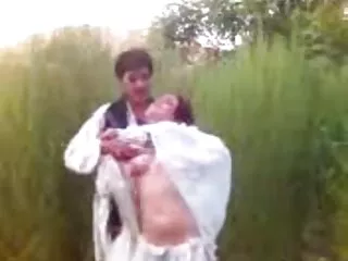 DaneJones gratis seksfilms kijken - Esluna Kinky alt babe handboeien vriendje