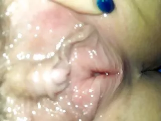 JulesJordan - Mila Monet 18 jaar oud, sexfilm kijken grote kont en dikke Mila Monet maakt haar debuut